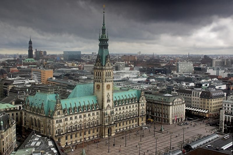 Rathaus vom St. Petri aus